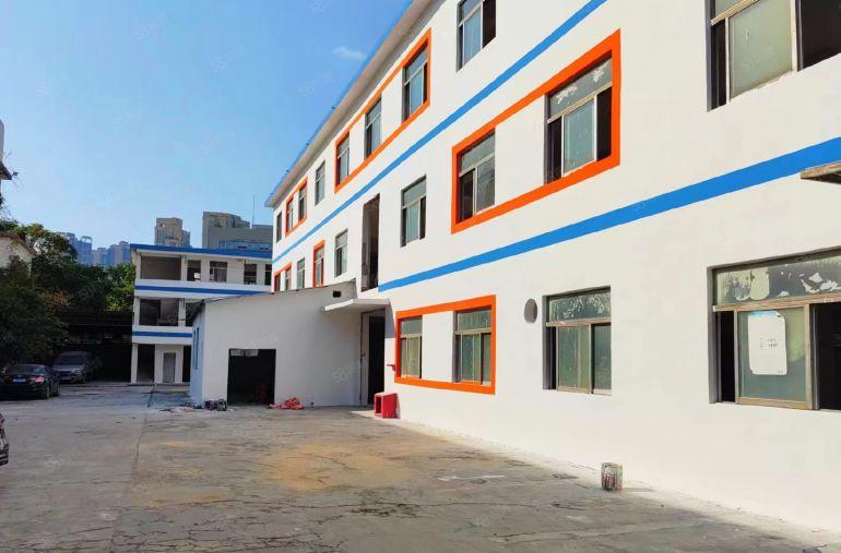 原房东龙岗龙城广场地铁口独门独院3500平办公室仓库厂房出租