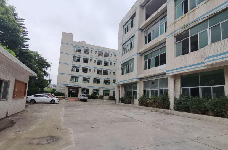 平湖富民原房东厂房出租独门独院工业园出租500平起租空地大