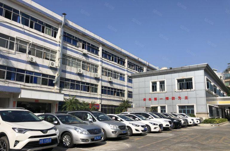 南联第五工业区新出楼上整层1000平带精装办公室仓库厂房出租