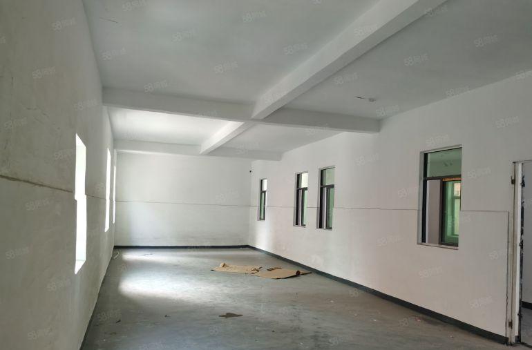 特价出租！塘坑地铁站150平厂房，适合电商办公