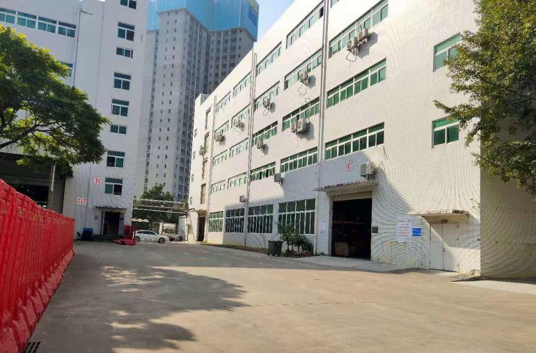 龙岗宝龙原房东大型工业园楼上1500平方洁净车间厂房出租