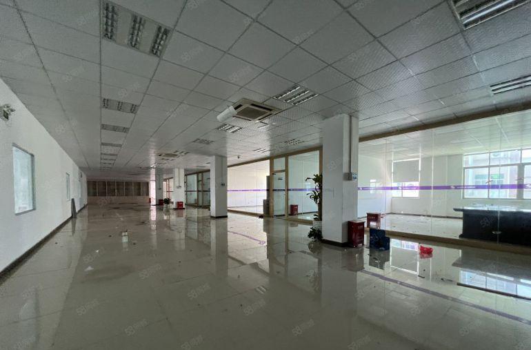 龙岗同乐宝龙个人红本独门独院厂房仓库分租现成办公室空地大