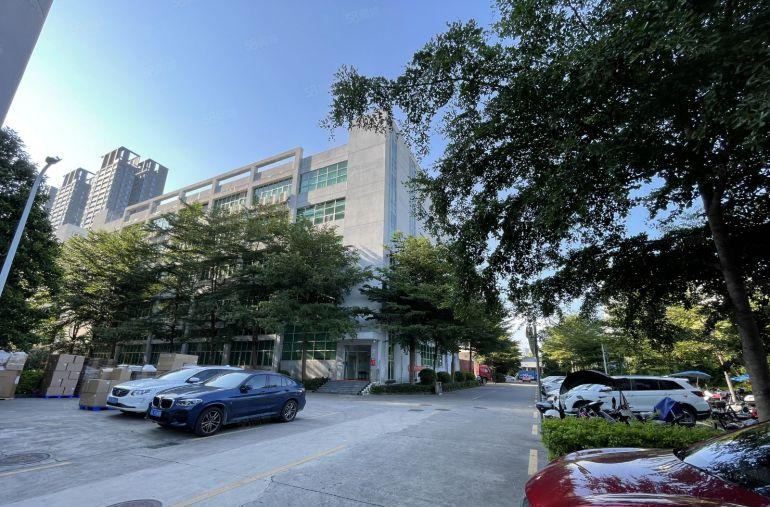 龙岗宝龙原房东工业园楼上1000平带装修办公室厂房出租可分租