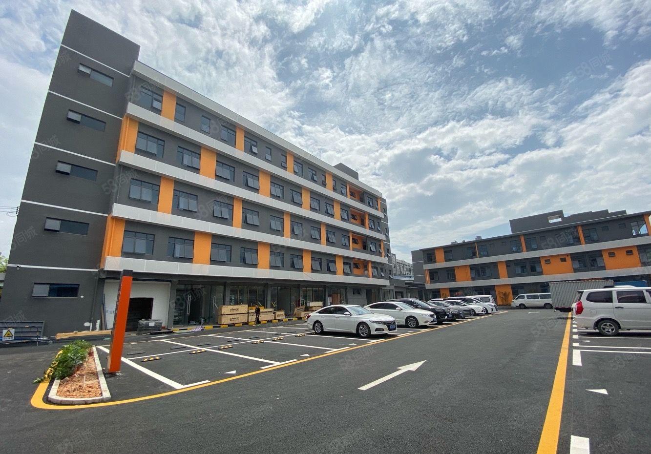 六约特价！可享政策补贴！100平200平创意园带家私低价出租