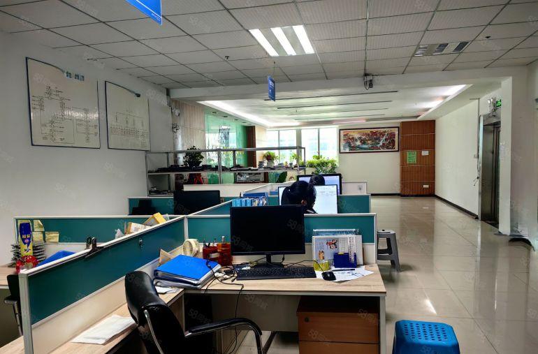 宝龙工业园区原房东红本3楼1500平方带装修水电齐大小可分租