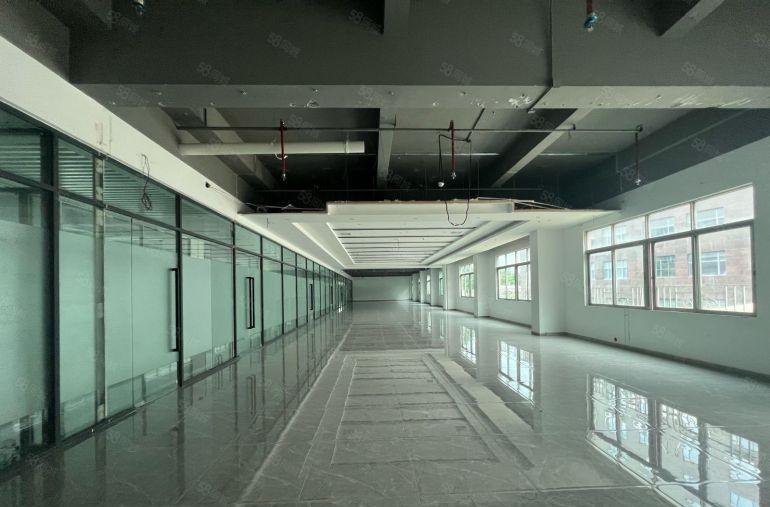 坂田地铁口红本厂房仓库1200平可分租带精装场地大易招工