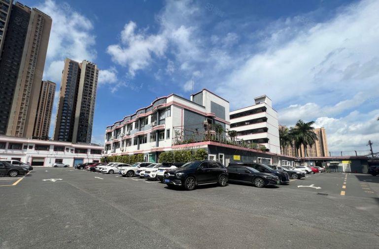 低至30元坂田地铁口创意园新空出200平精装办公研发厂房出租