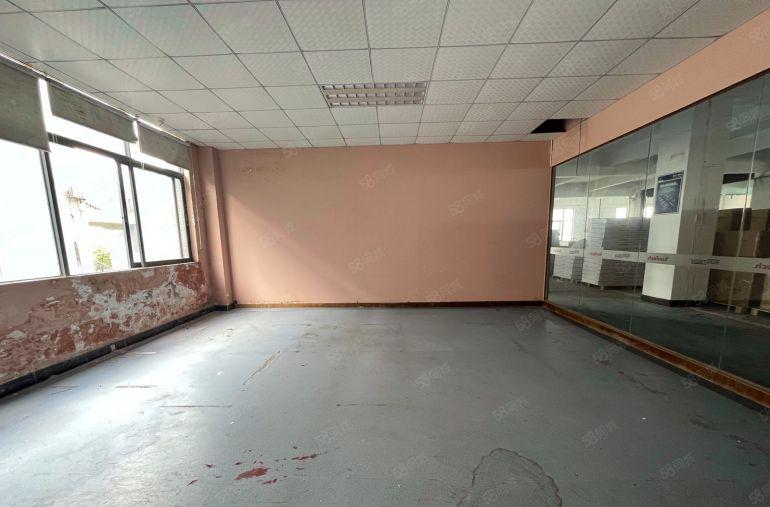 20元含税租龙岗宝龙原房东厂房2500平方电商仓库出租卸货台