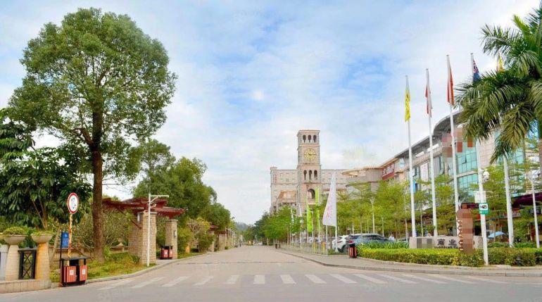 宝龙专精特新产业园整层2000平方全新地坪漆厂房实际面积出租