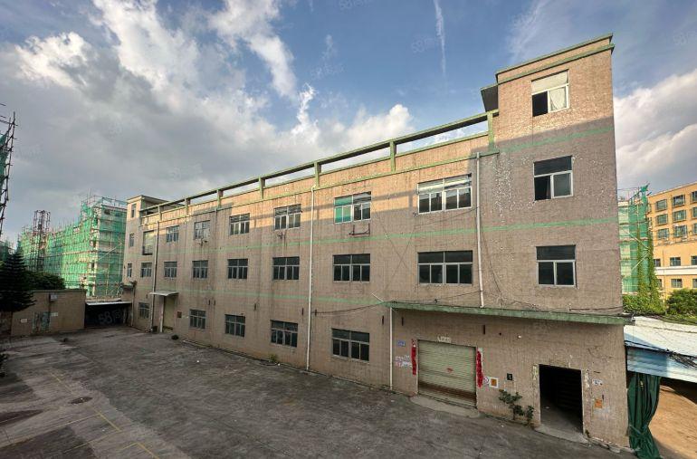 龙岗坪地中心村委独院3000平精装修厂房仓库出租无公摊好招工