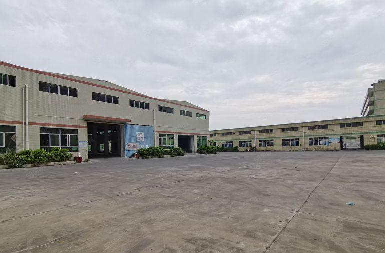 平湖富民工业区2000平方单一层10米高钢构厂房出租大小可分