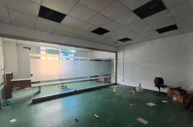 4百平起租平湖工业园楼上1800平办公室厂房仓库出租水电齐全