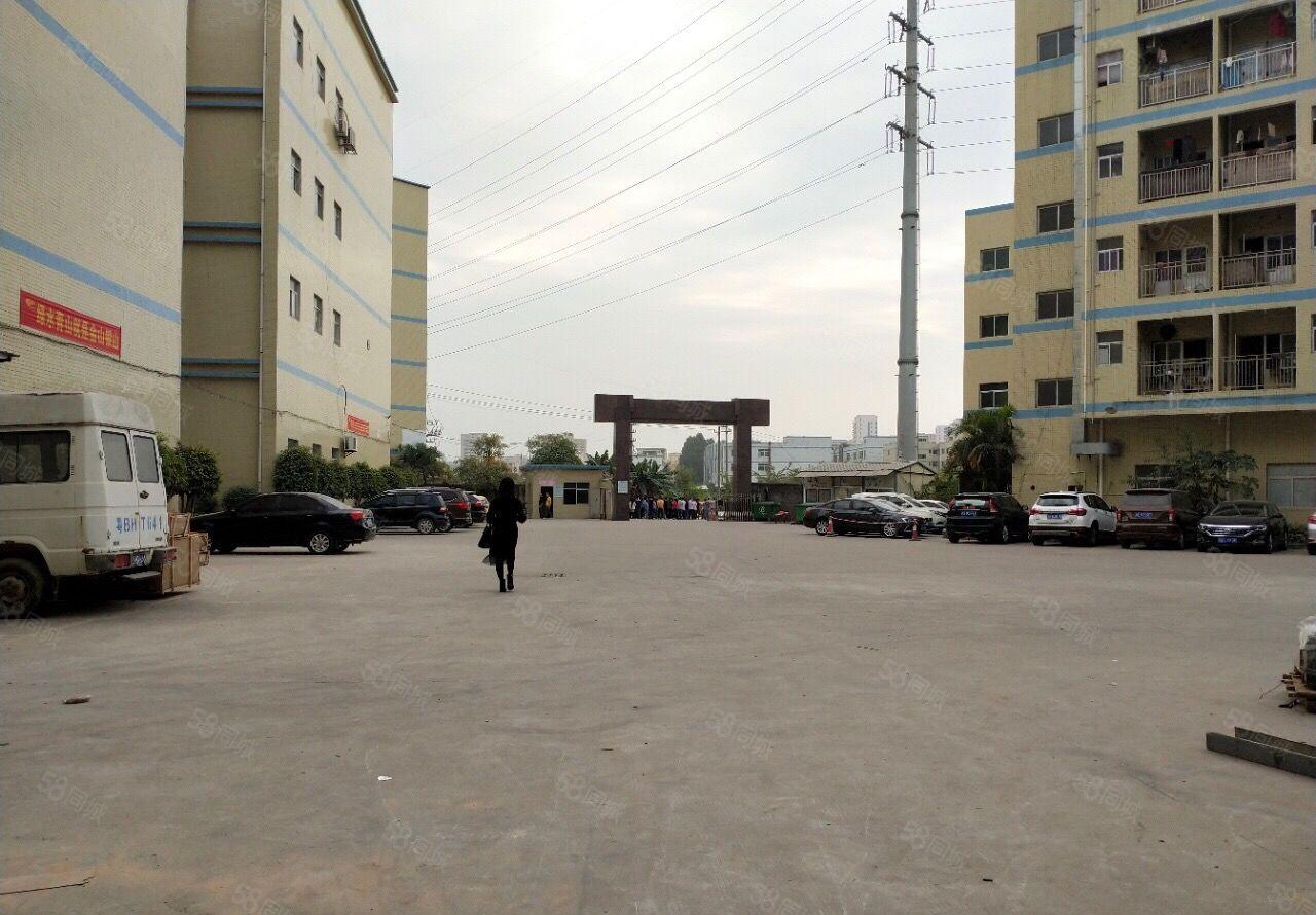 坪地同富裕工业园2楼1680平米精装修厂房出租无需转让费实拍