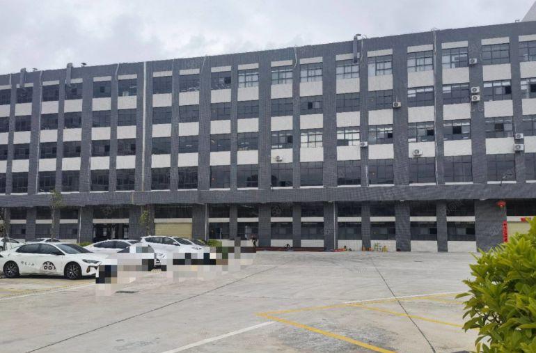 坂田北科技园新出楼上1000平现成装修办公室仓库厂房出租