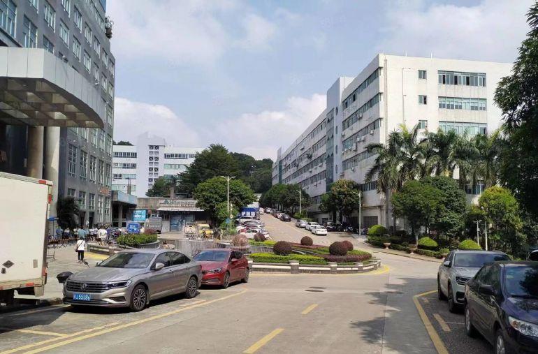 公摊小！价格美丽！坂田岗头300平厂房仓库低价出租