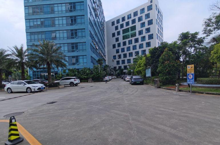 深圳龙岗中心城原房东楼上200平起厂房仓库办公精装修出租整租