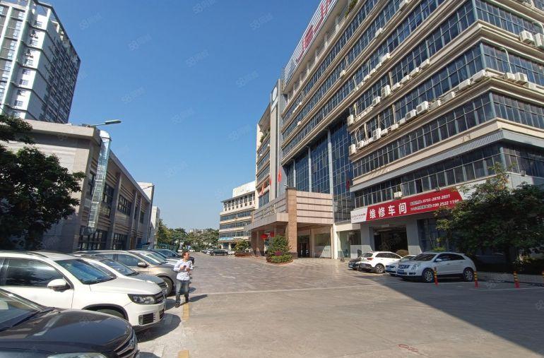 南联大型工业园楼上整层2000平厂房出租带卸货平台可分租