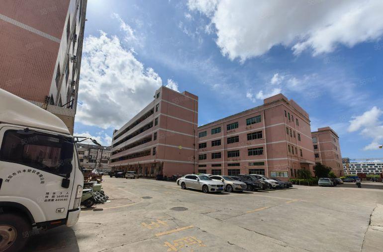 龙岗宝龙地铁站大型科技园楼上1000平带装修办公仓库厂房出租