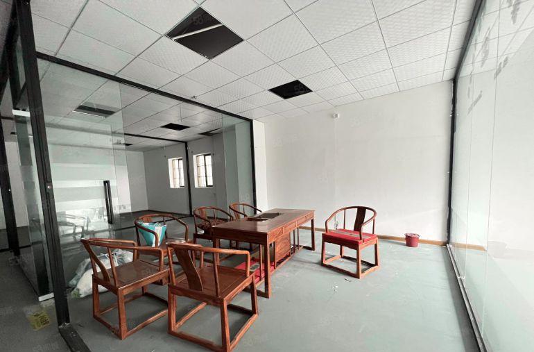 龙岗龙东地铁口一楼厂房750平仓库出租带精装修办公室消防喷淋