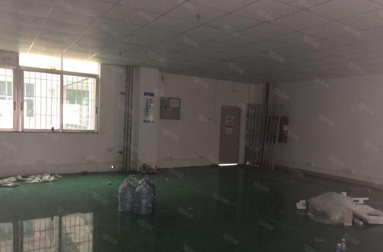 横岗安良靠近惠盐公路二楼1000平方出租可分价格18带地坪漆