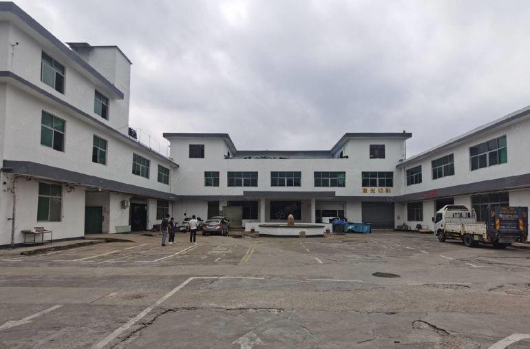 龙岗新生工业园新出一楼二楼1300平方出租带精装修