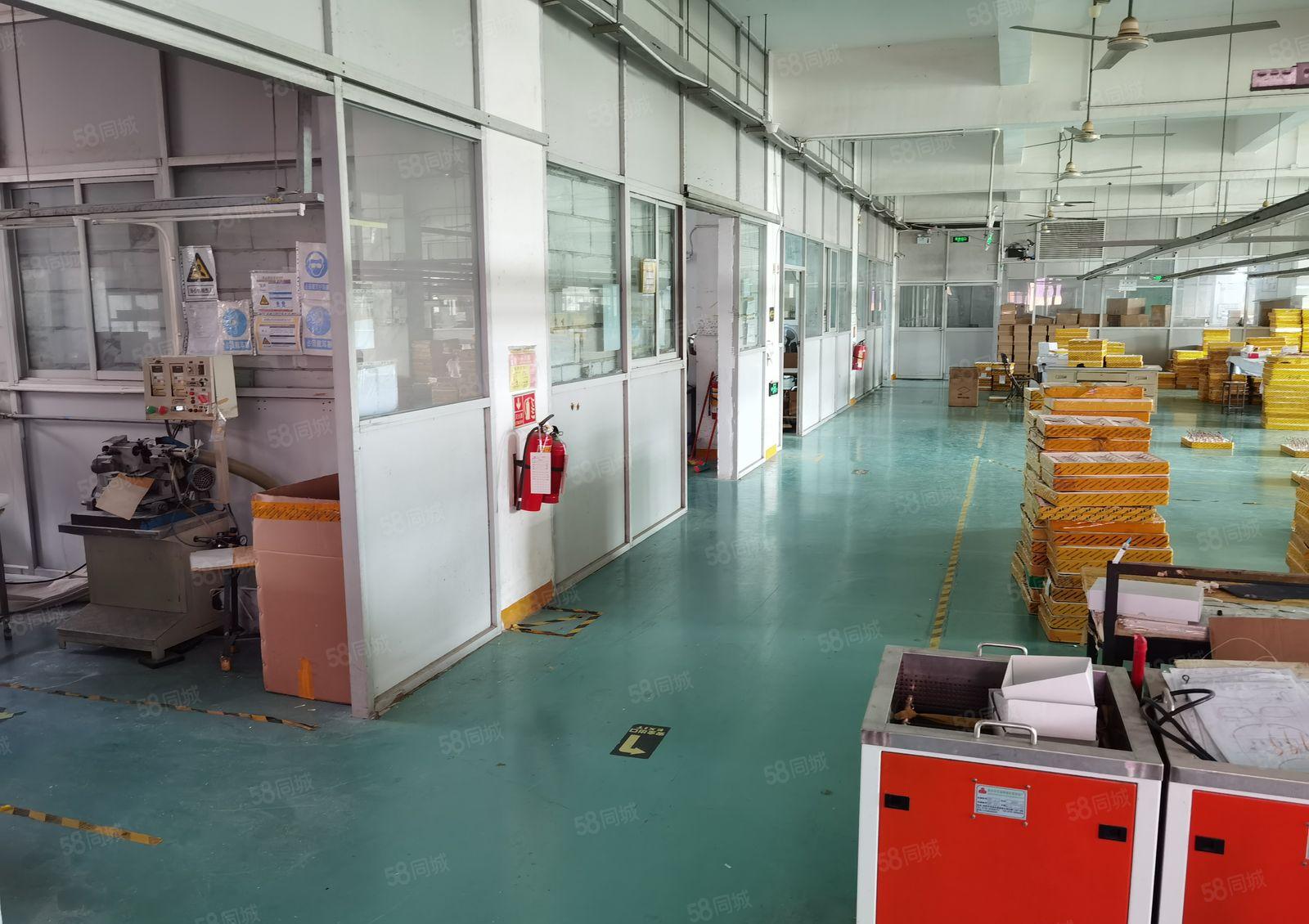 龙岗南联地铁站附近工业园楼上精装修办公室厂房550平出租