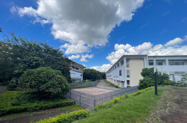 地铁口！红本花园式厂房出租1000平起分租空地可以停飞机！