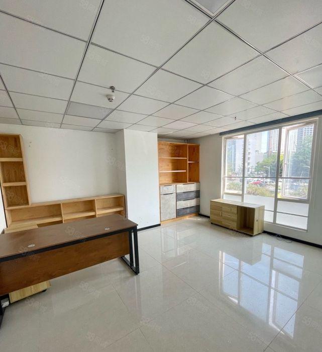 坂田双地铁站精装修办公室90平，167平