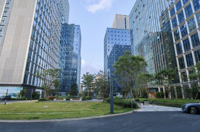 免租期半年龙岗爱联楼上100至1000平研发办公精装厂房出租