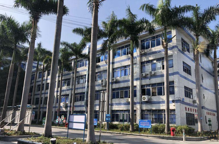 地铁口龙岗龙东工业园楼上500平现成办公室仓库厂房出租