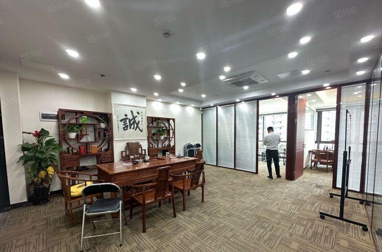 坂田地铁站新出168平方豪华装修带红木家私红本可办公拎包入住