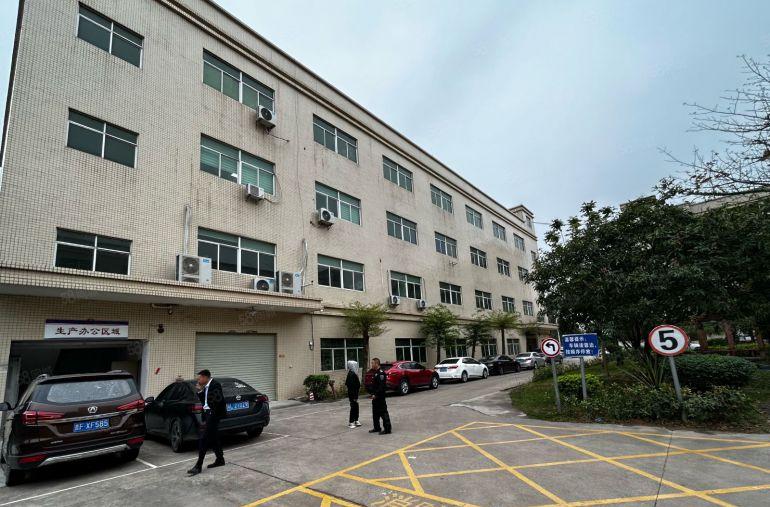 深圳龙岗中心城附近新出原房东独院6300平米厂房底价出租可分