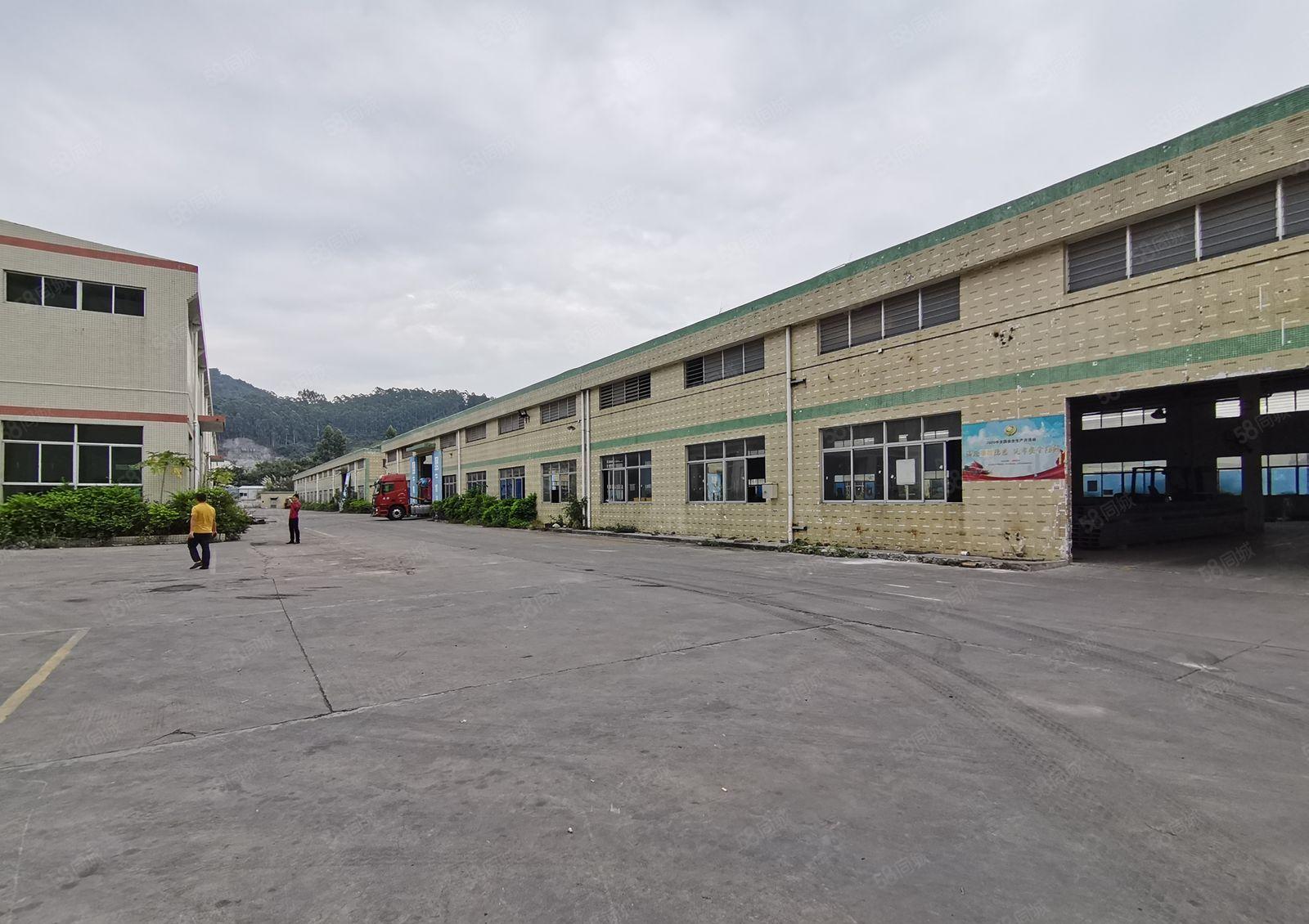 19块起租吉祥地铁口旁龙腾工业区一楼1850平厂房出租可分租