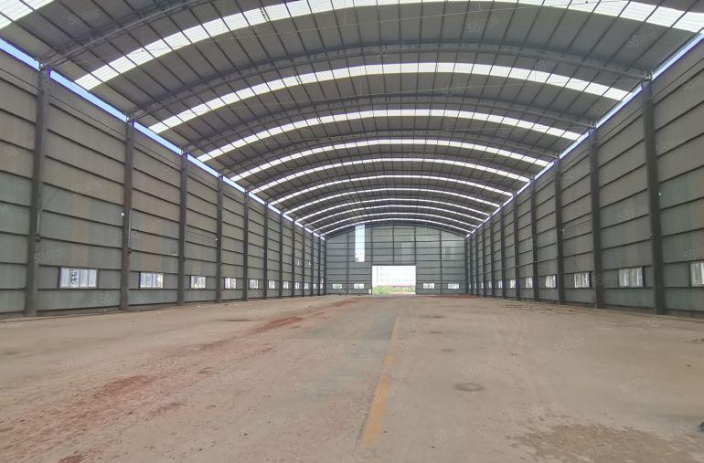 龙岗平湖附近工业区16米原房东红本独院钢构厂房出租可分租