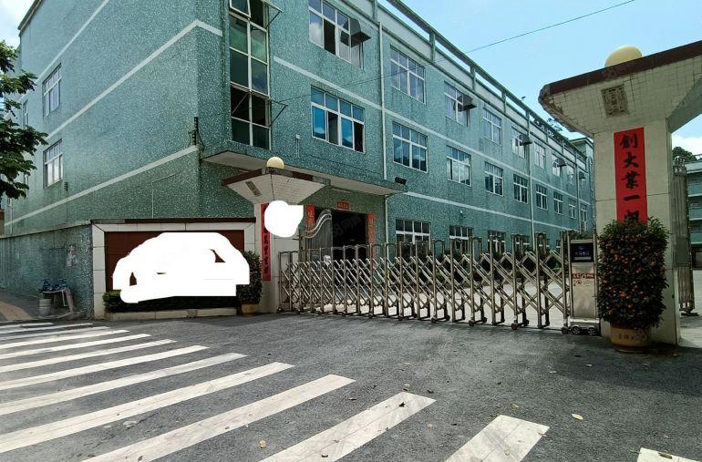 一手房东直租龙岗南约地铁口附近新出2700平独门独院厂房出租