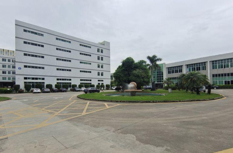 大小分租18元起龙岗宝龙科技园一二楼3000平方厂房仓库出租