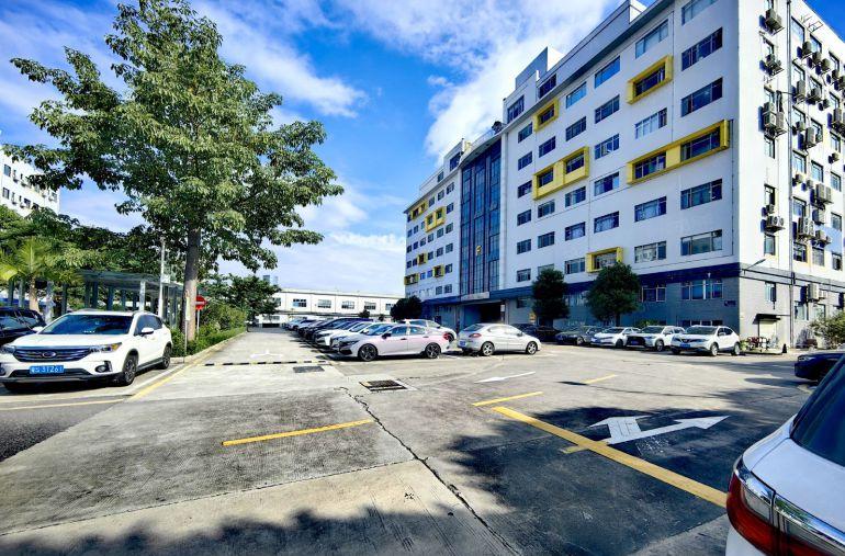 爱联地铁口附近电商园3楼500平方精装修办公室厂房仓库可分租