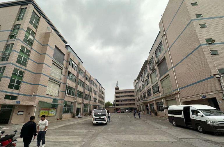 龙岗平湖工业区原房东独院厂房500平起分租空地大带消防喷淋