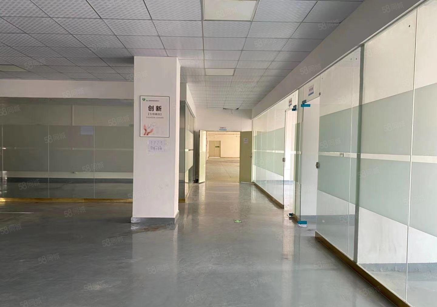 平湖原房东独院3000平方带装修厂房出租