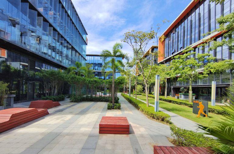 坂田地铁口研发办公楼上500平方精装修办公室厂房仓库出租