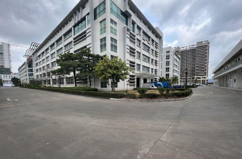 平湖华南城原房东一楼厂房1500平方出租带卸货平台拖头车随进