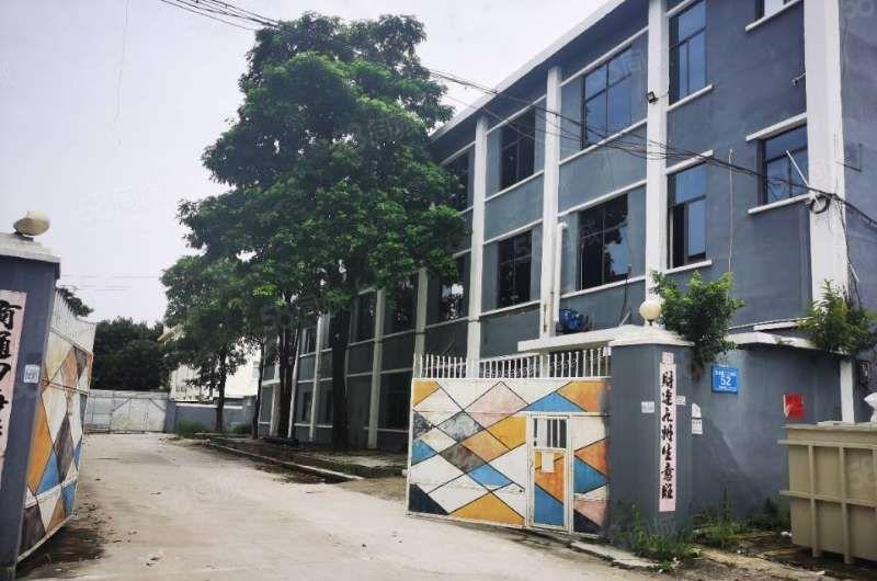 龙岗爱联嶂背工业区独院4500平厂房出租