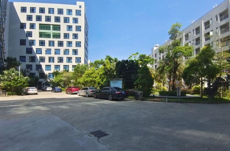 水电齐龙岗宝龙原房东楼上1000平方精装修办公室厂房仓库出租