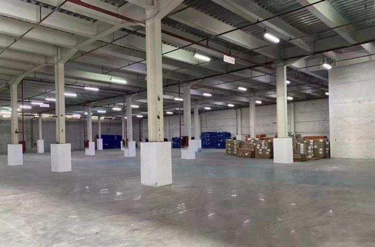 横岗六约地铁口一楼3200平仓库汽修场地 可分租