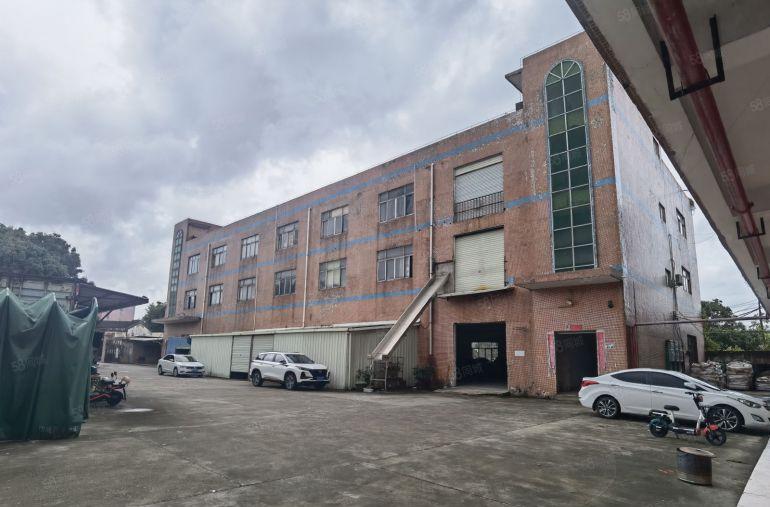 龙岗同乐地铁口原房东独院一楼1100平无公摊便宜出租