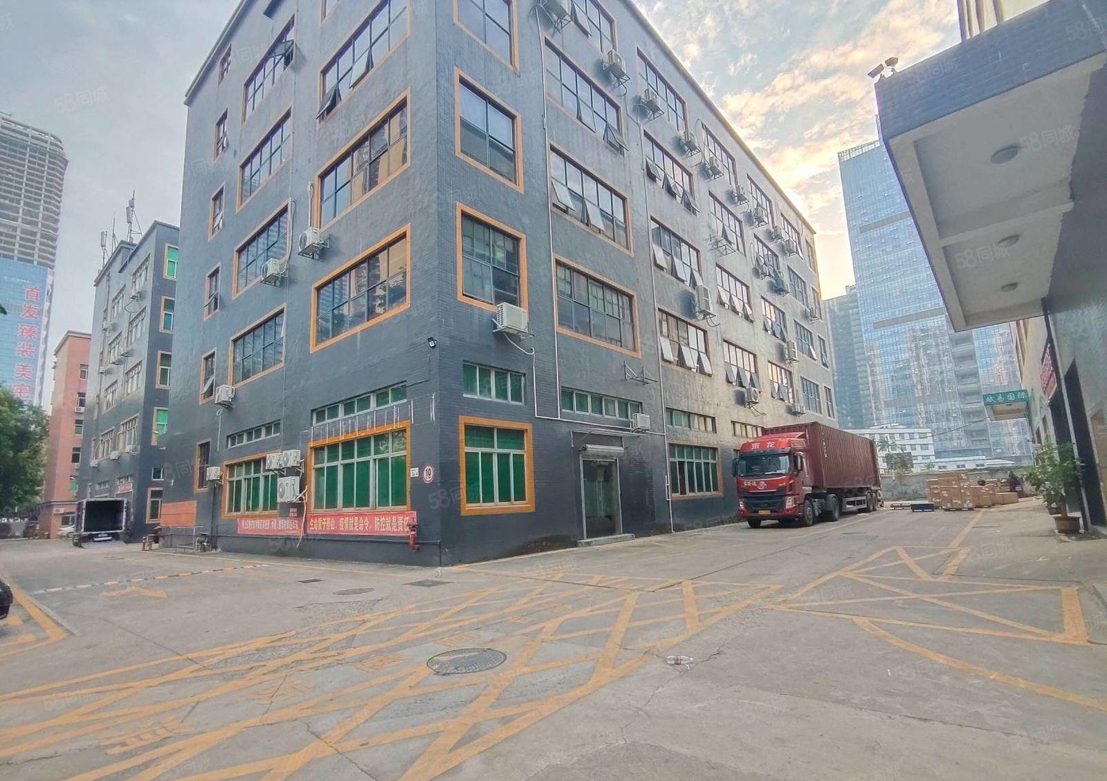 坂田岗头地铁站一楼1000平厂房出租，可以分租