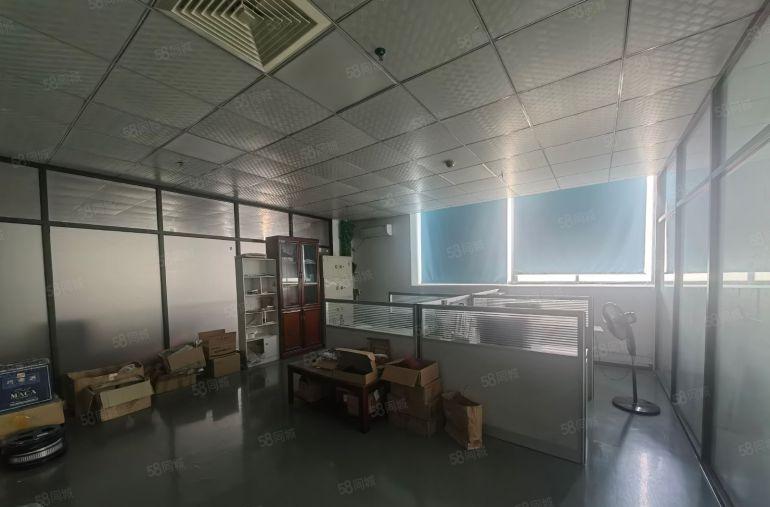 龙岗坪地高桥国际低碳产业园原房东实际面积1200平厂房出租