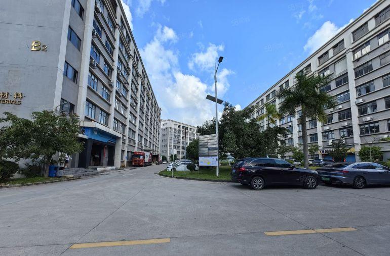 电商外贸龙岗中心地铁站楼上300平方精装修办公室厂房仓库出租