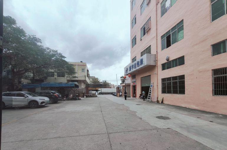 龙岗中心城附近8000平独院厂房出租可分租