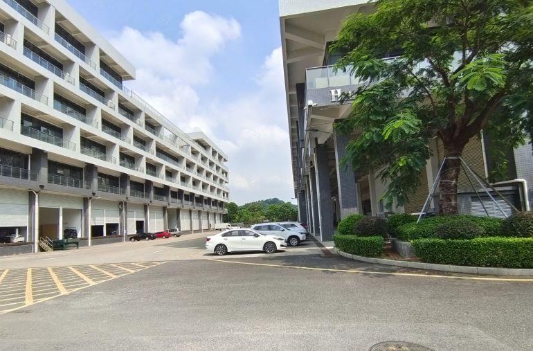 龙岗中心城地铁口楼上500平方精装修办公室厂房仓库出租